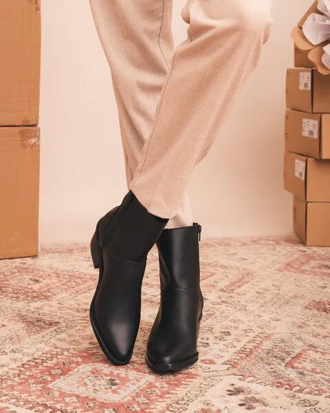 Nae Vegan Shoes Nae Vegan Shoes NAE | Kella Vegane Western-Stiefeletten, Schwarz, – Produktbild 4 von 4