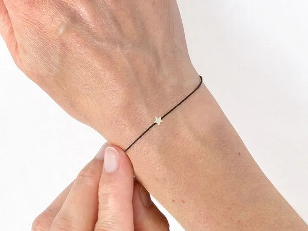 renna deluxe renna deluxe Make a Wish – Stern Armband in Sterling Silber, Schwarz, – Produktbild 2 von 2