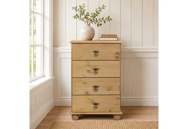OTTO home Kommode Finca, aus massivem Kiefernholz, mit 4 Schubladen für Stauraummöglichkeiten, Beige, – Produktbild 1 von 4