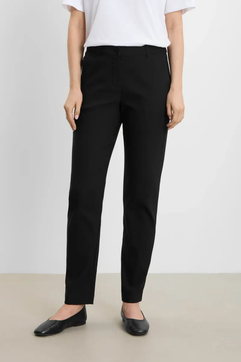 LAURIE LAURIE Damen vegan Hose Julia Regular Short Length Schwarz, Schwarz, – Produktbild 2 von 2
