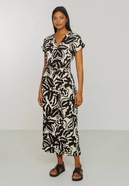 recolution Damen Jumpsuit aus LENZING ECOVERO Viskose - CASSIA BLURRY - recolution, Black (schwarz), – Produktbild 6 von 7