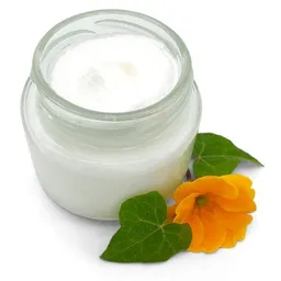 Kleine Auszeit Manufaktur Kleine Auszeit Manufaktur Sheasahne Dragon's Blood - vegan, palmölfrei- reichhaltige Bodylotion – Produktbild 1 von 1