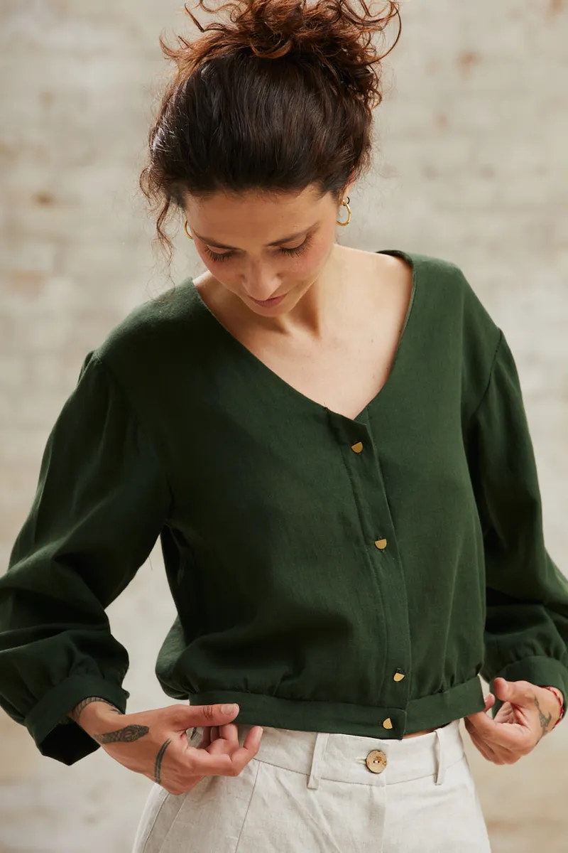 Jyoti - Fair Works Jyoti - Fair Works Damen vegan Bluse Sahay Olive, Dunkelgrün, – Produktbild 2 von 2