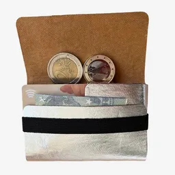 ANDERS & KOMISCH ANDERS & KOMISCH Kartenetui mit Münzfach in Silber - Slim Wallet - A&K TINY – Produktbild 1 von 1