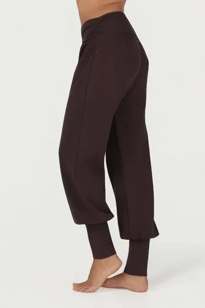 Urban Goddess Urban Goddess Yoga Hose Dakini, Coffee (braun), – Produktbild 3 von 4