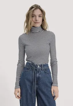 hessnatur hessnatur Streifen Softrib Longsleeve Fitted aus Bio-Baumwolle und Modal – Produktbild 1 von 1