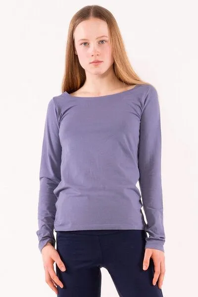 YOIQI YOIQI Langarmshirt mit weitem Halsausschnitt in hellblau – Produktbild 2 von 3