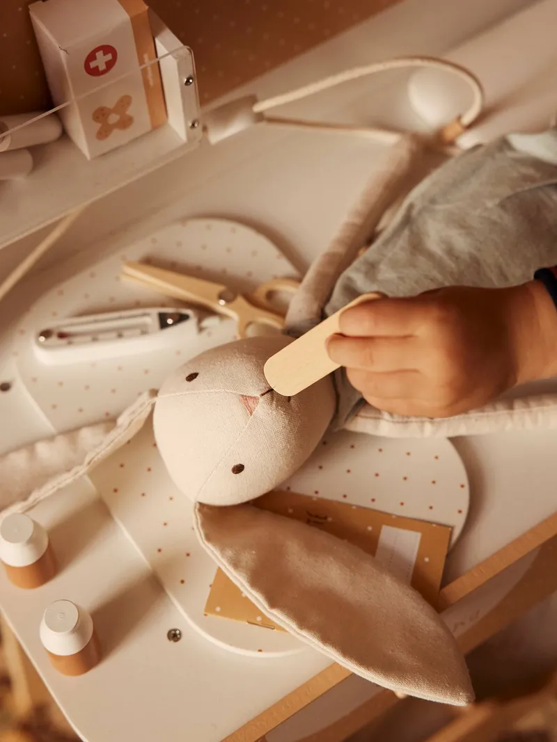 Vertbaudet Vertbaudet Kinder Spieltisch Kinderarztpraxis, Weiß, – Produktbild 4 von 4