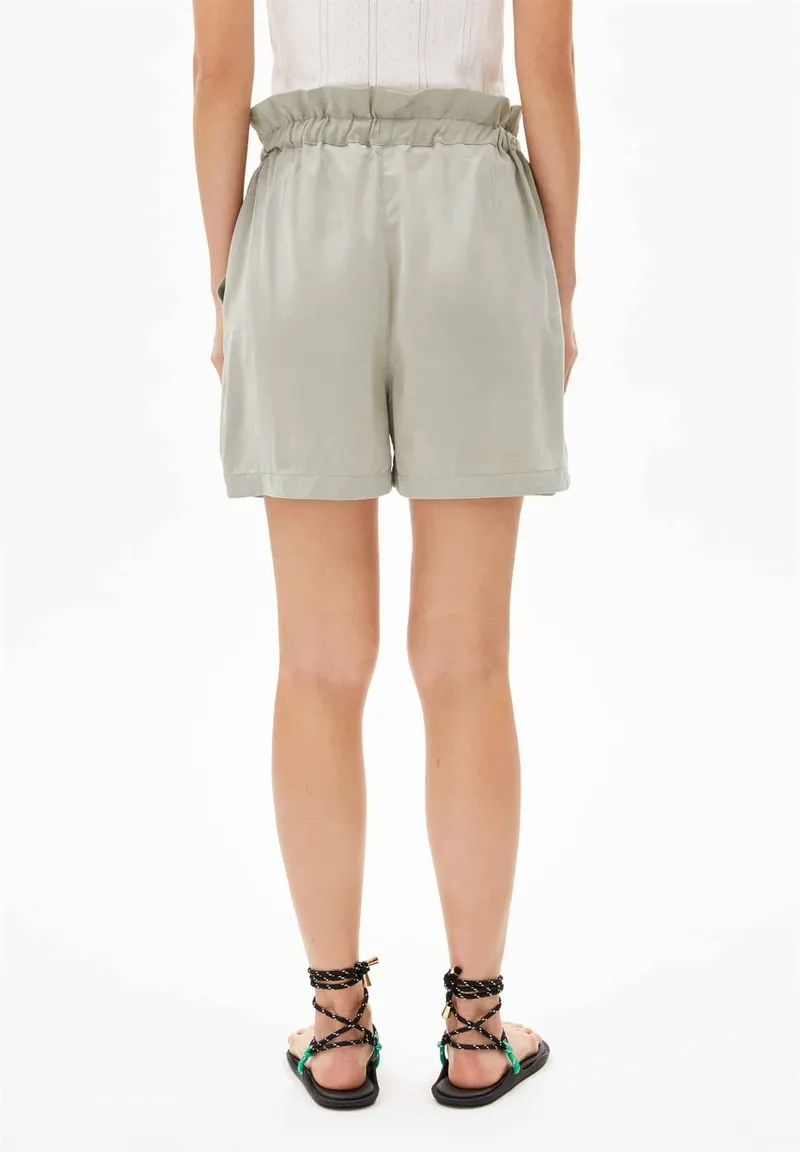 ARMEDANGELS ARMEDANGELS Damen vegan Shorts Vaanna Lino Grün, Hellgrã¼n, – Produktbild 1 von 2