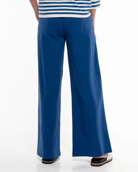 Alma & Lovis Alma & Lovis Lässige Marlenehose aus Organic Cotton | Jersey Marlene, Azur (blau), – Produktbild 4 von 4