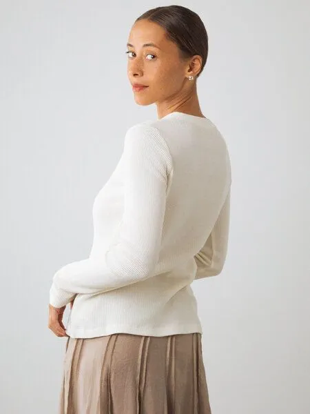 Honest Basics Honest Basics Damen Henley Langarmshirt aus Bio- und recycelter Baumwolle, Swan, – Produktbild 4 von 4