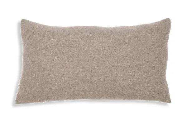 Kayori Kayori Nitra - Kissenbezug 30x50 - 20% Kaschmir / 80% Wolle, Tortora, – Produktbild 1 von 1