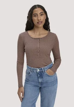 hessnatur hessnatur Softrib Streifen Henley Fitted aus Bio-Baumwolle und TENCEL Modal – Produktbild 1 von 1