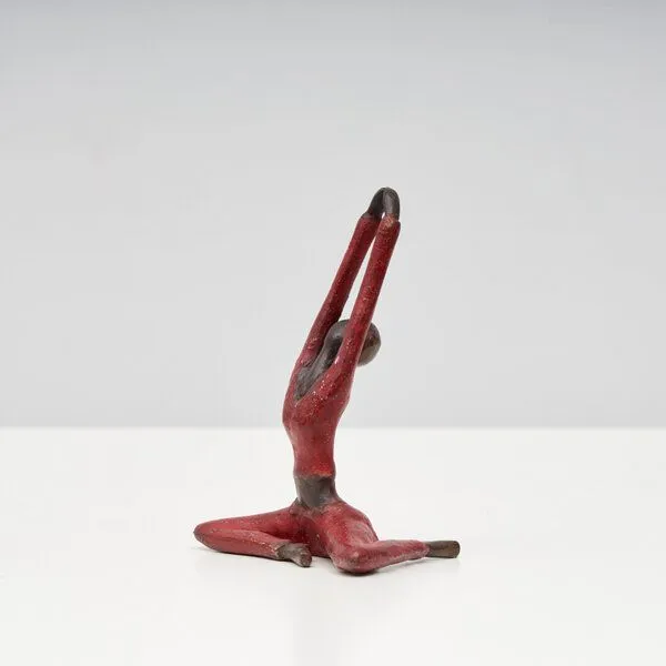 Moogoo Creative Africa Moogoo Creative Africa Bronze-Skulptur Yoga "Barbara" | by Hamidou | Unikate, Rot, – Produktbild 2 von 2