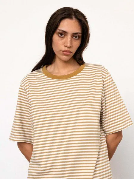Rotholz Rotholz Striped T-Shirt Unisex aus Bio-Baumwolle, Karamel (gelb), – Produktbild 2 von 4