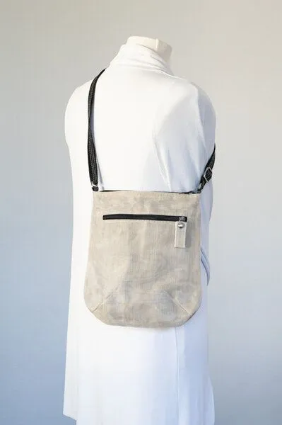 Smateria Smateria Umhänge-Tasche Pascal S, Bordeaux (rot), – Produktbild 3 von 4