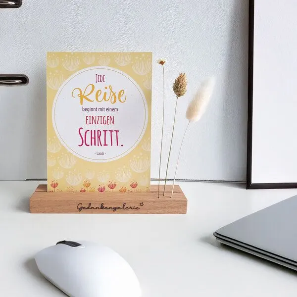 Ideenverlag Hamburg Ideenverlag Hamburg Gedankengalerie® Achtsamkeits-Set mit Holzaufsteller, Affirmationskarten & Trockenblumen | Nachhaltiges Geschenk für Frauen & Herzensmenschen /hergestellt in Deutschland – Produktbild 2 von 4