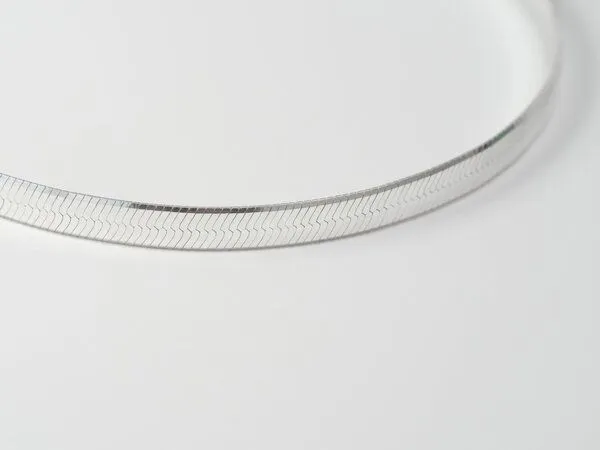 BELLYBIRD Jewellery BELLYBIRD Jewellery SCHLANGENKETTE - 925 Silber oder 925 Silber vergoldet, bewegliches Gliederband, Silber, – Produktbild 5 von 6