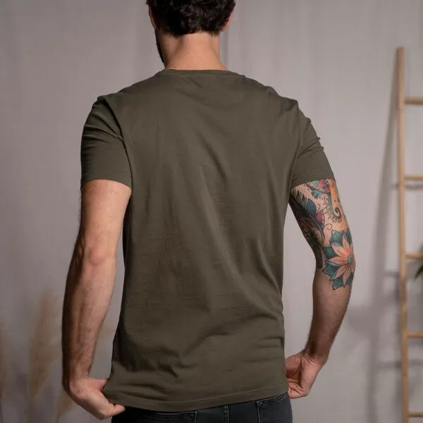 Vresh Clothing Vresh Clothing Vinn - T-Shirt aus Biobaumwolle, Olive, – Produktbild 2 von 4