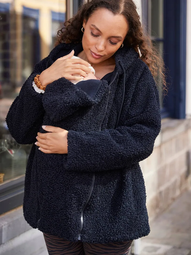 Envie De Fraise Kuschelige Tragejacke für Schwangerschaft und Elternzeit ENVIE DE FRAISE, Schwarz, – Produktbild 3 von 4