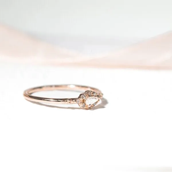 Eppi Eppi Ring mit Moissanit und Salt and Pepper Diamanten Kaylyn, Gelb, – Produktbild 3 von 4