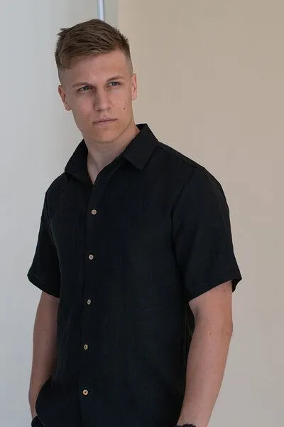 gust. gust. Herren Kurzarm Leinenhemd - Linen shirt - Short sleeve - 100% Bio-Leinen, Black (schwarz), – Produktbild 2 von 4