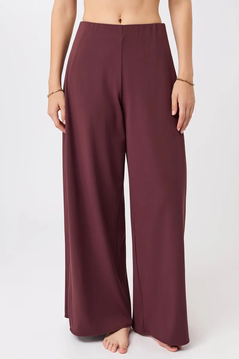 mandala MANDALA Damen vegan Hose Extra Wide Ruby, Rot, – Produktbild 1 von 2