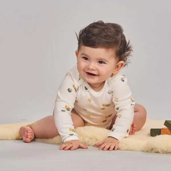 Sense Organics sense-organics Baby Body mit Baumdruck, Modell YVON, Weiß mit bäumen, – Produktbild 2 von 4