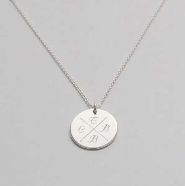 BELLYBIRD Jewellery BELLYBIRD Jewellery Personalisierte Gravurkette - Familienkette, 15,5 mm/ Silber/ Silber vergoldet, Silber, – Produktbild 2 von 4