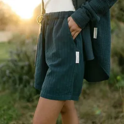 NORDLICHT NORDLICHT Shorts Tinja mit Streifen – Produktbild 1 von 1