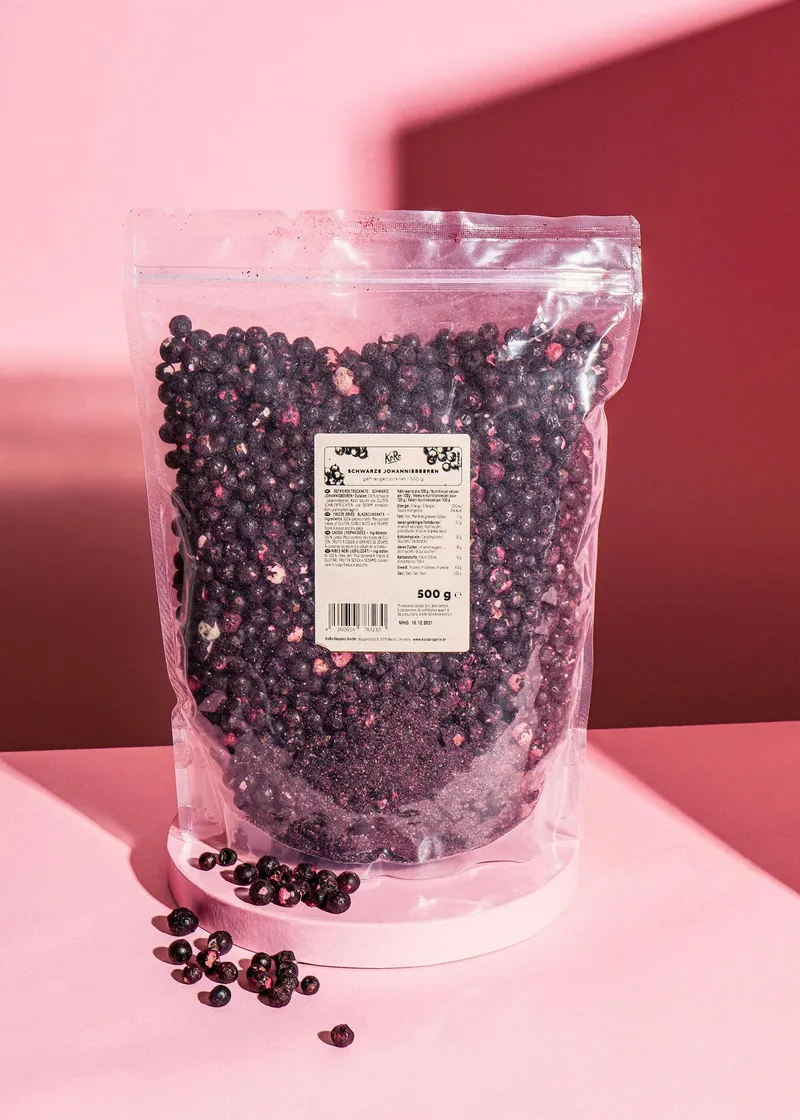 KoRo Gefriergetrocknete schwarze Johannisbeeren 500 g – Produktbild 2 von 5