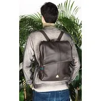 Ritagli di G Ritagli di G Damen Leder Laptop Rucksack MARTIN für Studium oder Arbeit - 100% Made in Italy – Produktbild 1 von 1