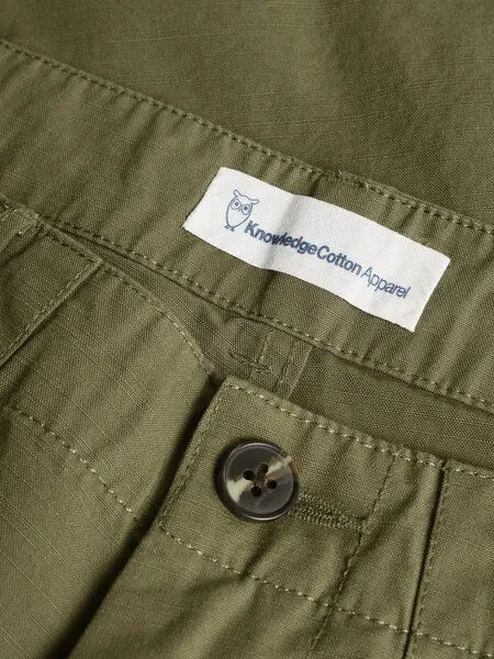 KnowledgeCotton Apparel KnowledgeCotton Apparel Shorts FLINT, Burned olive, – Produktbild 3 von 3