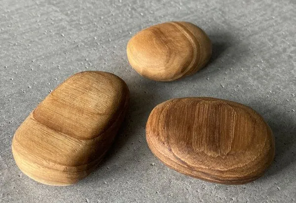 BY COPALA BY COPALA Design Kühlschrank-Magnet , Tafelmagnet aus Holz, 3er-Set – Produktbild 2 von 8