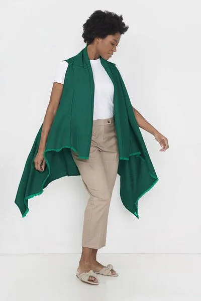 Fifth Origins Fifth Origins Damen Cape aus Bio-Wolle Infinity Lite, Green(emerald), – Produktbild 3 von 4