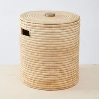 By Native By Native Wäschekorb mit Deckel aus Palmfaser, handgeflochten – Produktbild 1 von 1