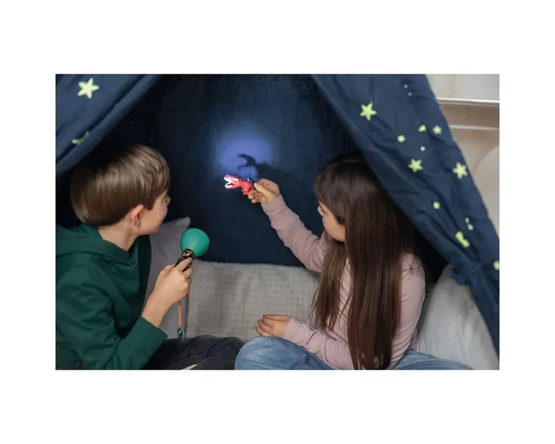 moses. moses. Taschenlampe Kinder-Taschenlampe mit LED & USB – bunt, robust & wiederaufladbar, Grün, – Produktbild 3 von 3