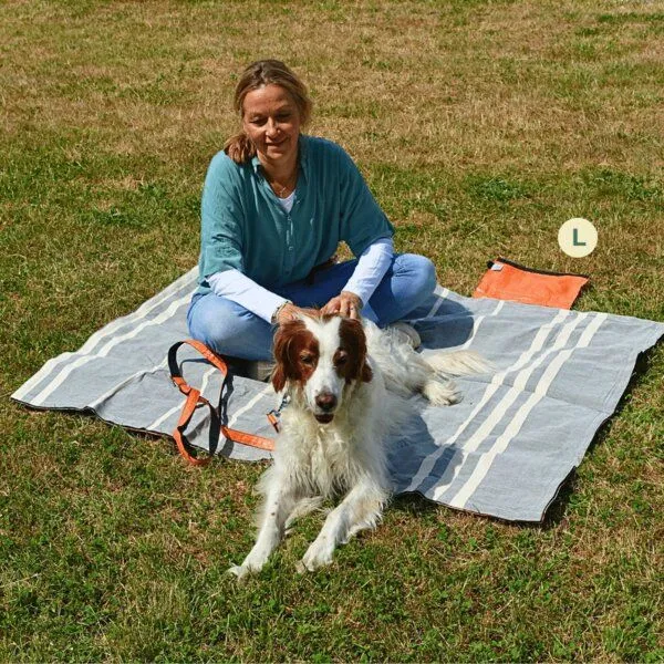 GOOPSI GOOPSI Faltbare Outdoordecke aus Reissack – Kinderdecke, Picknickdecke, Hundedecke - Fairtrade, Grün, – Produktbild 4 von 4