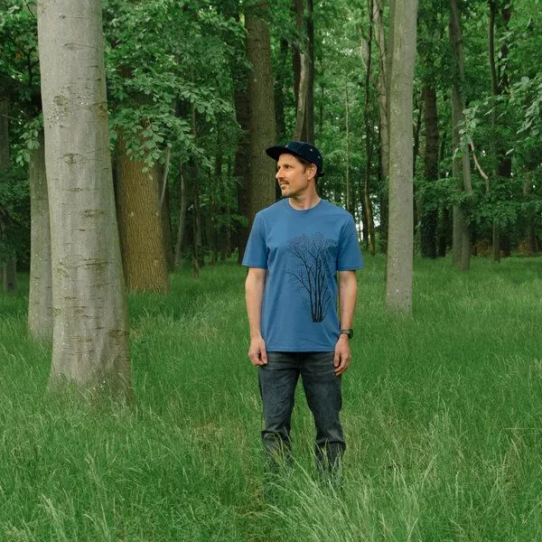 Cmig Cmig Herren T-Shirt Erle mit Elster / T-Shirt mit Baum, Mindful blue, – Produktbild 2 von 4
