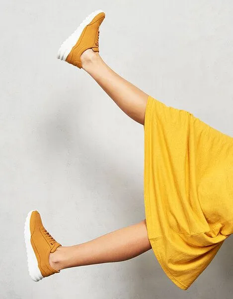 NINE TO FIVE NINE TO FIVE #florida - veganer Runner, minimalistischer Damen Sneaker, Cinnamon micro, – Produktbild 3 von 4