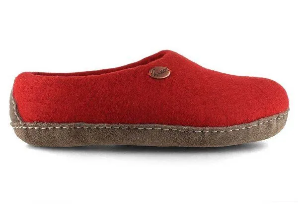 WoolFit WoolFit Barfuß-Hausschuhe „Footprint“ hand-gefilzt, extra weich & flexibel, Dunkelrot(rot), – Produktbild 2 von 4