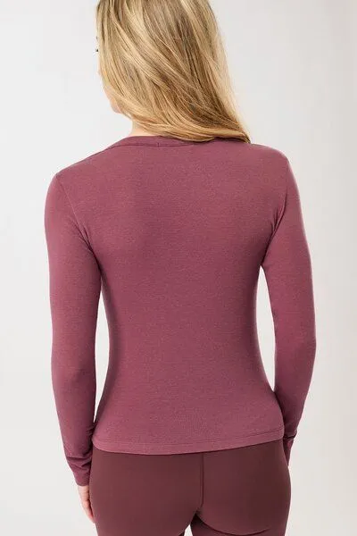 mandala mandala Slim V-Neck, Mellow (lila), – Produktbild 2 von 4