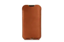 Pack & Smooch Pack & Smooch iPhone 17 Pro / 17 / 17 Pro Max / 16 / 15 / 14 / 13 / Pro / Plus / Max / Mini iPhone Hülle Kingston - Schmale Version (Mulesing-frei) – Produktbild 1 von 1