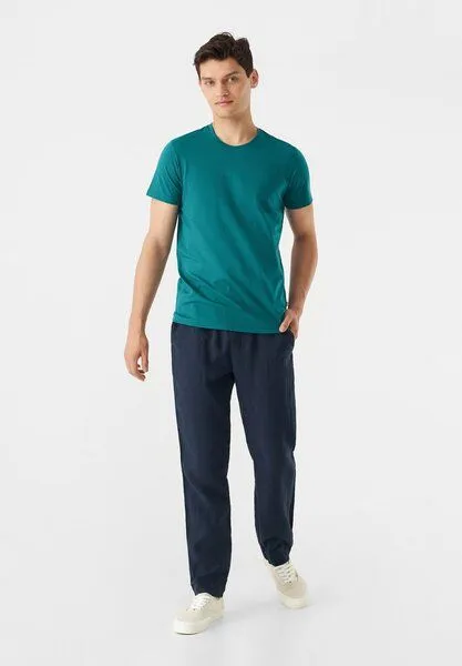 Givn Berlin Givn Berlin T-Shirt GBCOLBY aus Bio-Baumwolle, Dunkelgrün, – Produktbild 2 von 3