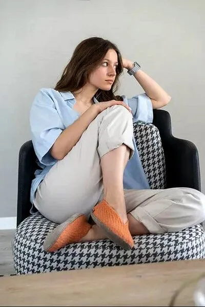WoolFit WoolFit Handgewebte bunte Hausschuhe "Woolies" aus Wolle für Damen, Orange, – Produktbild 2 von 4