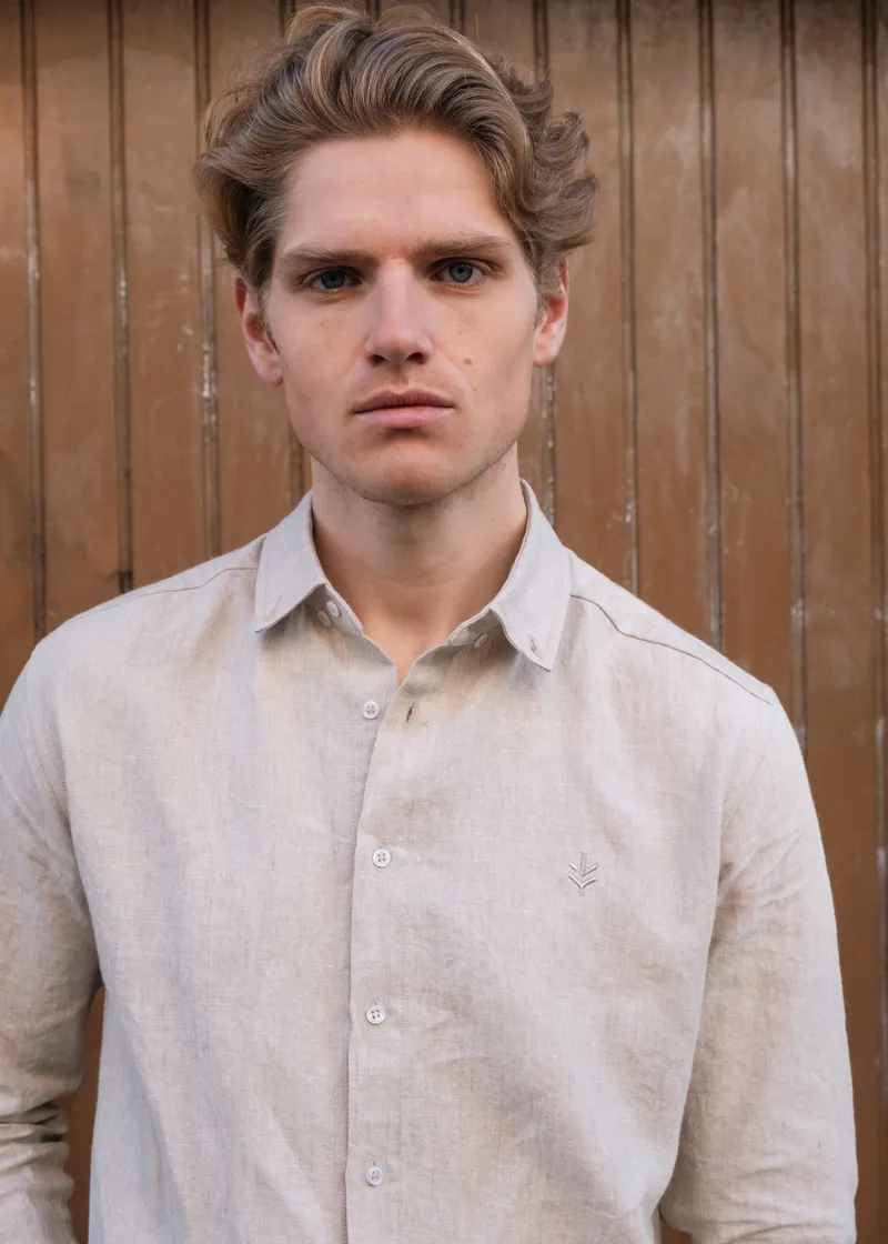 Lucid Collective Lucid Collective Herren vegan Shirt Legacy In Der Farbe Oatmeal, Beige, – Produktbild 1 von 2