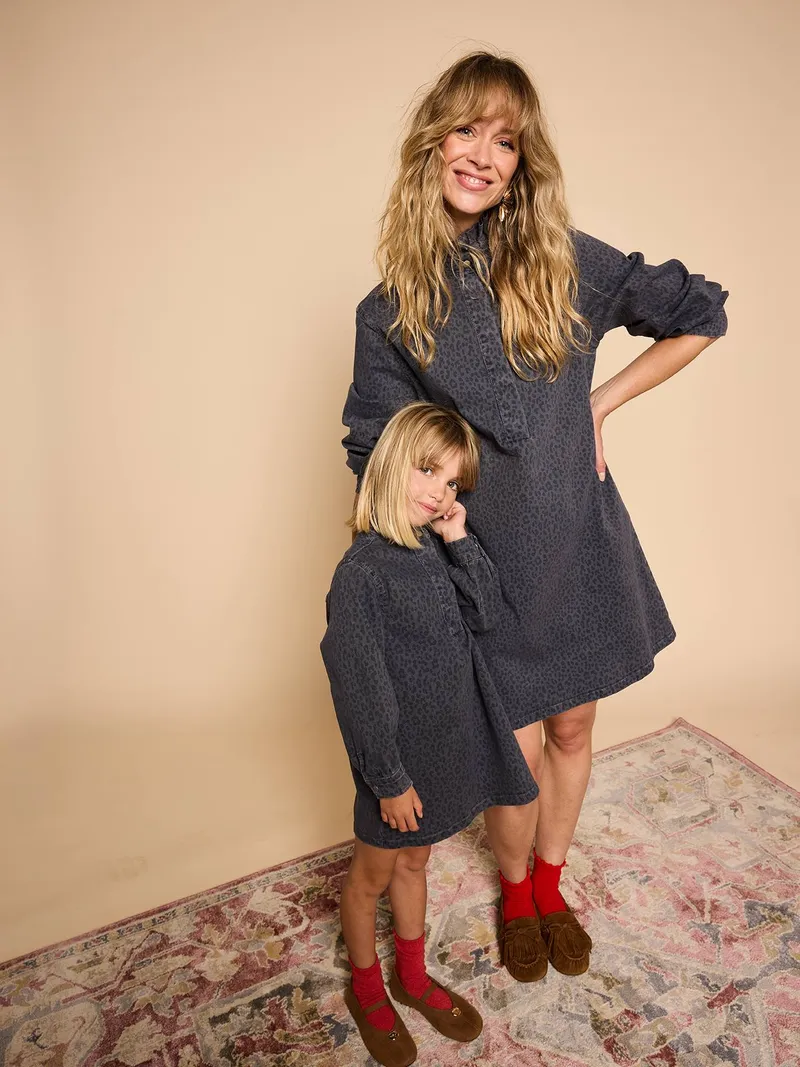 Envie De Fraise Damen Twill-Kleid mit Stehkragen ENVIE DE FRAISE Mama-Tochter-Capsule e leo, Graue leo, – Produktbild 1 von 4