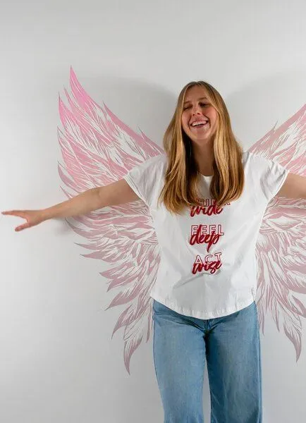 SPARKLES OF LIGHT SPARKLES OF LIGHT Boxy Shirt | THINK FEEL ACT, Weiss, – Produktbild 1 von 2