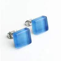 ALEXASCHA ALEXASCHA Minimalistische Ohrstecker, klein, aus Glas | PUREFORM, Azurblau, – Produktbild 1 von 1