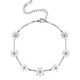 ELEKTROPULLI Feines Flower Armband in ca. 23 cm x 1 cm (inkl. 6cm Verlängerungskette) von Elektropulli – Produktbild 1 von 1